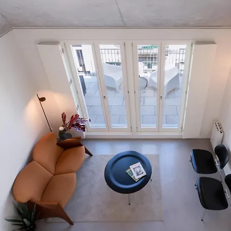 Host Wise - Luxurious Private Flats - Balcony 公寓