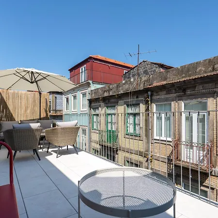 Host Wise - Luxurious Private Flats - Balcony 波尔图