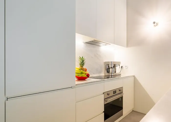 Host Wise - Luxurious Private Flats - Balcony Apartament *