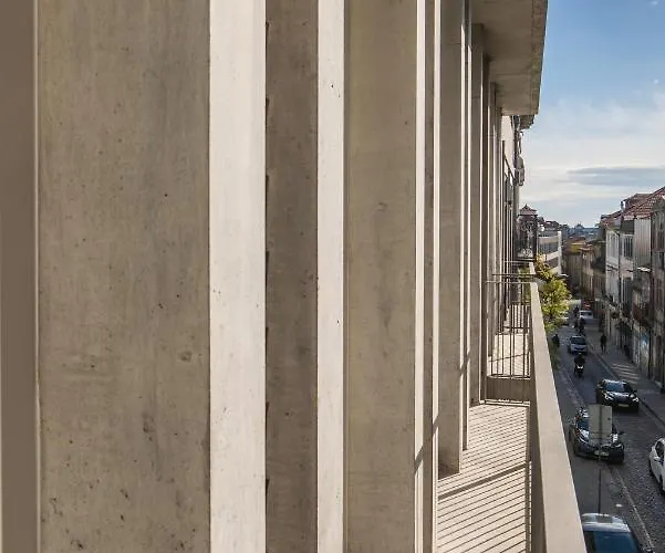 Apartament Host Wise - Luxurious Private Flats - Balcony *