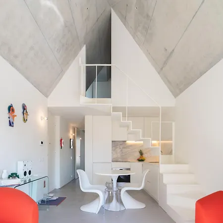 Lägenhet Host Wise - Luxurious Private Flats - Balcony *
