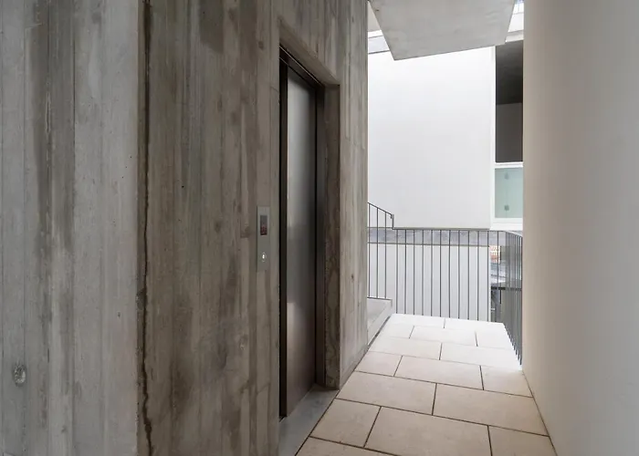 شقة Host Wise - Luxurious Private Flats - Balcony *