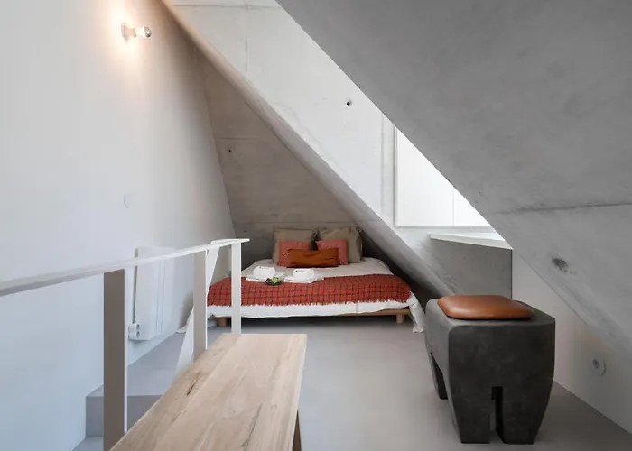 Host Wise - Luxurious Private Flats - Balcony * بورتو