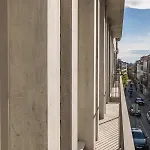 Apartment Host Wise - Luxurious Private Flats - Balcony *